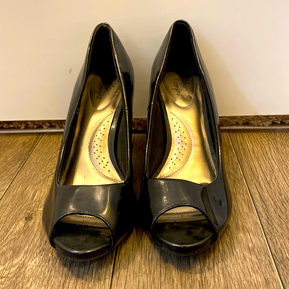 Patent leather pumps